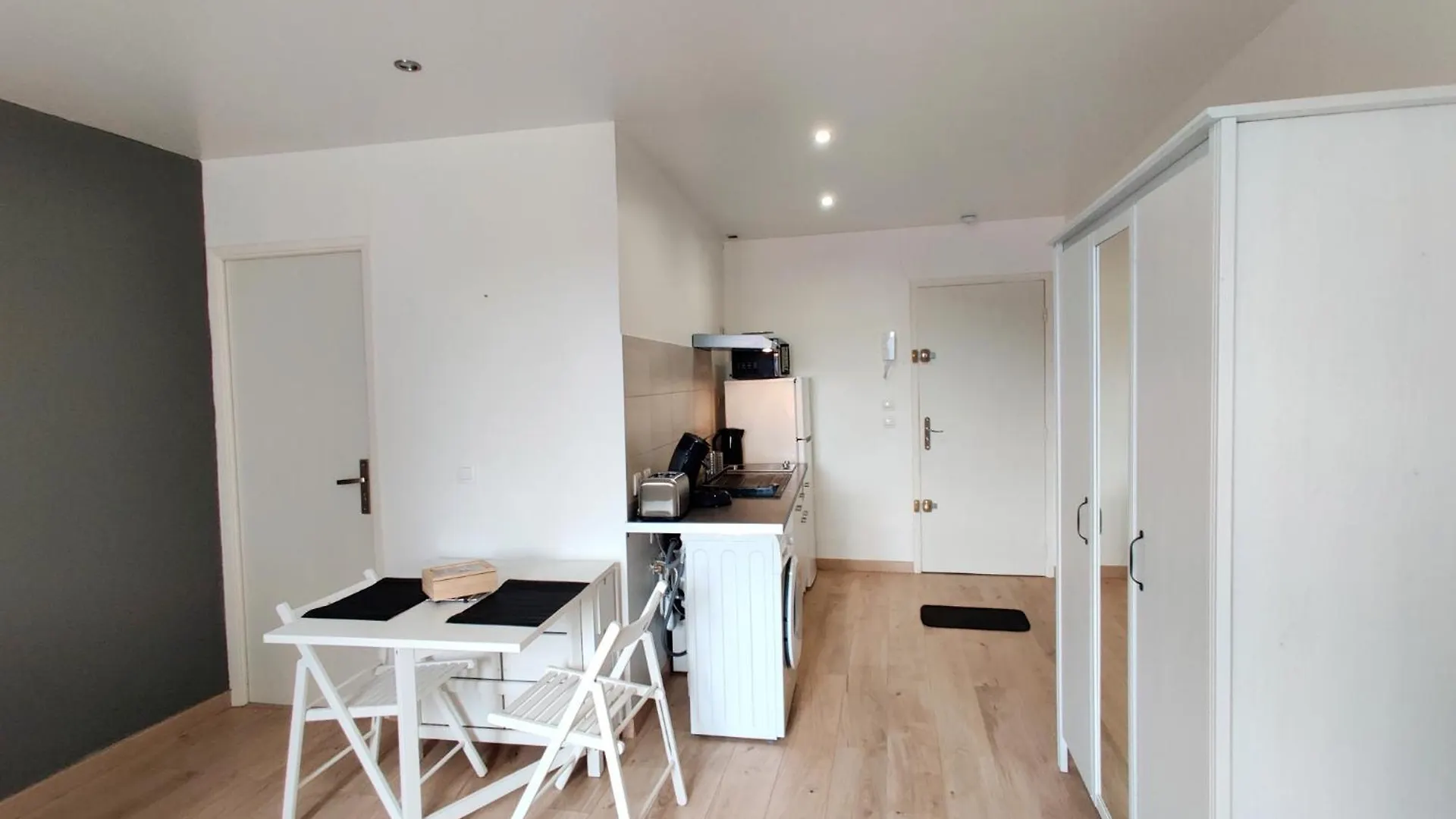 Le Nid Du Pont Neuf Apartment Pamiers
